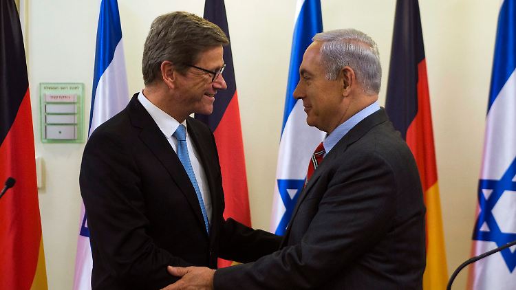 Westerwelle versicherte Netanjahu: "Gerade in diesen sehr schwierigen Zeiten steht Deutschland an der Seite Israels."