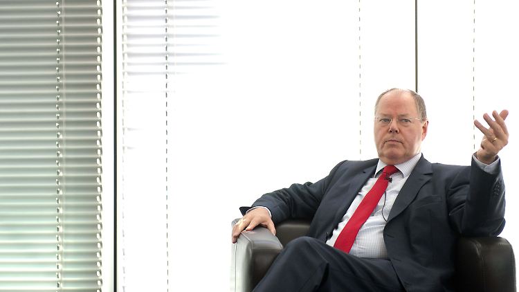 Unklar ist bisher, wieviele Mitglieder Steinbrücks Wahlkampfteam haben soll.