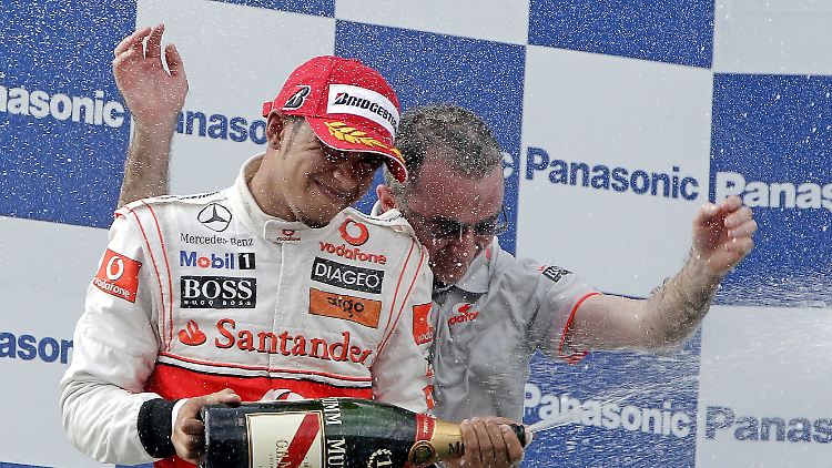 Wieder vereint bei Mercedes: Ex-McLaren-Pilot Lewis Hamilton und Paddy Lowe.