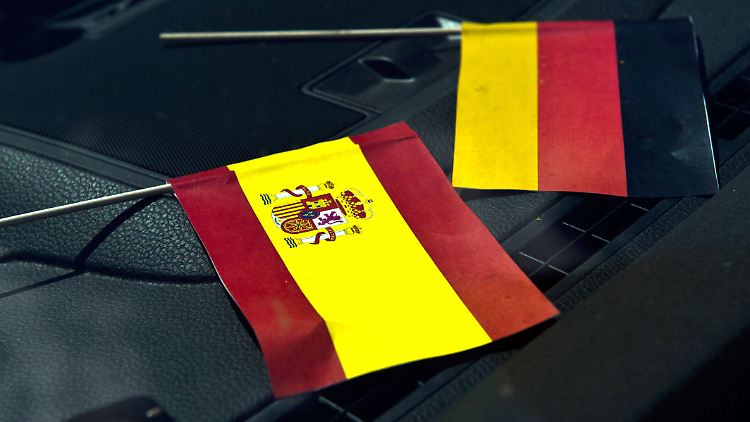 Deutschland will Spanien bei der Bekämpfung der Jugendarbeitslosigkeit helfen.