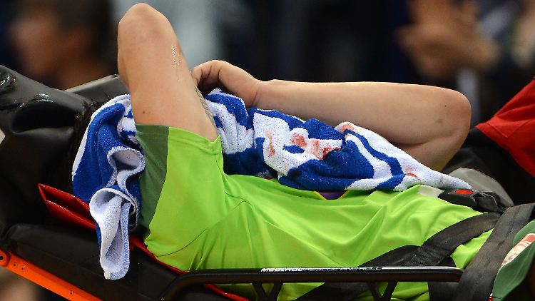 Kurz vor Schluss endete das Handball-Topspiel zwischen dem HSV und Berlin mit einer schweren Attacke gegen Ivan Nincevic.