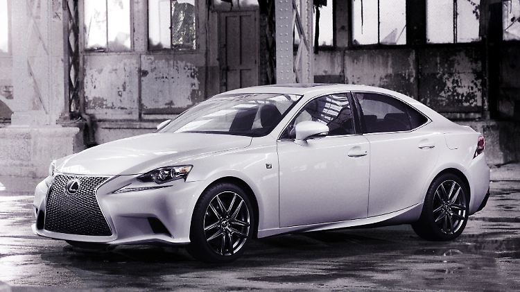 Lexus_IS_130521.jpg