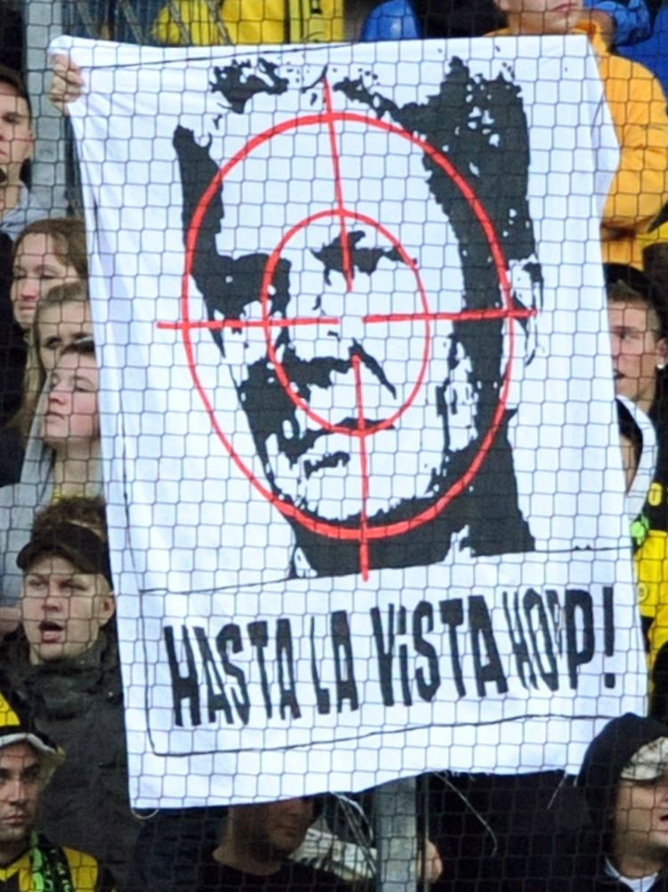 Die Anfeindungen gegen Mäzen Hopp dürften bei einem möglichen Klassenerhalt der TSG noch zunehmen.