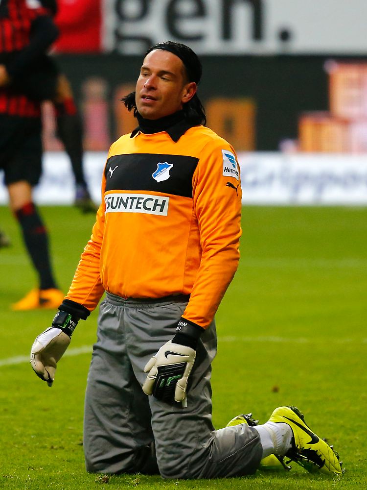 Tim Wiese gibt im Hoffenheimer Trikot ein trauriges Bild ab. Der Verein ist nicht ganz unschuldig daran.