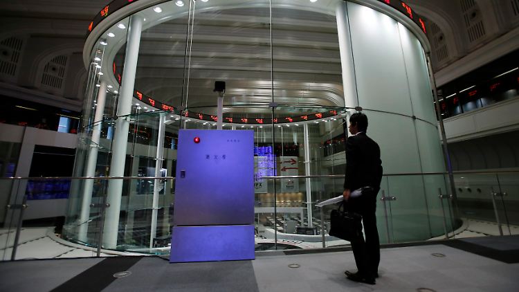 Anfang der Woche war die Welt noch in Ordnung: Der Nikkei notierte auf einem Fünfeinhalb-Jahreshoch.