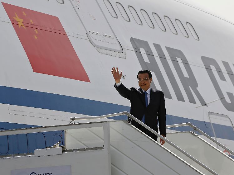 Regierungschef auf Antrittsreise: Li Keqiangs Tournee führt ihn über Indien, Pakistan und die Schweiz nach Berlin.