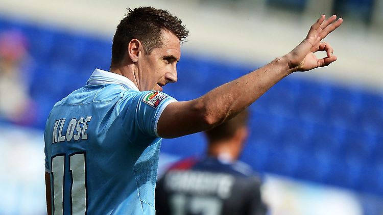 Sein Team ist auf den deutschen Nationalstürmer angewiesen: Miroslav Klose.