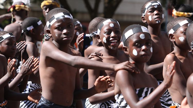 Afrika ist voller Widersprüche, voller Leben, voller Probleme und voller Ideen.