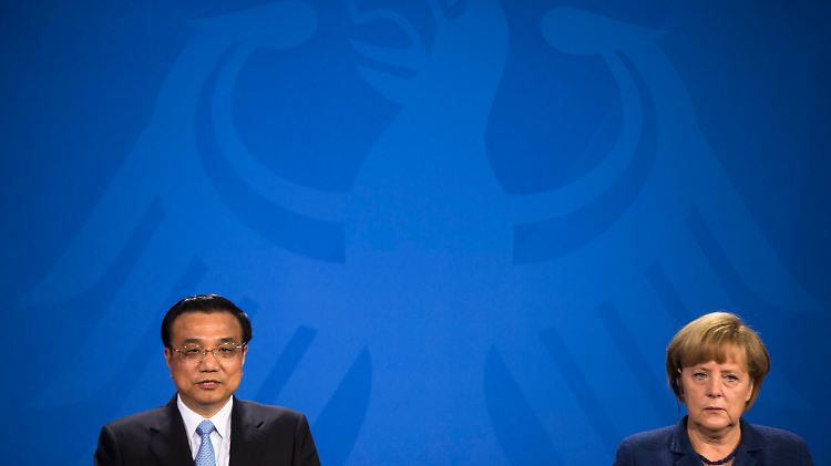 Sie wollen gut miteinander klarkommen: Li und Merkel.