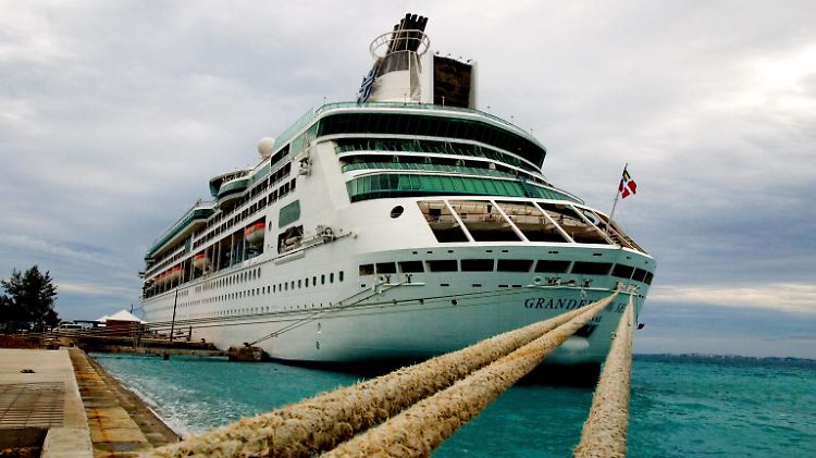 Mit dem Schrecken davongekommen, sind die Passagiere auf der "Grandeur of the Seas". (Archivbild)