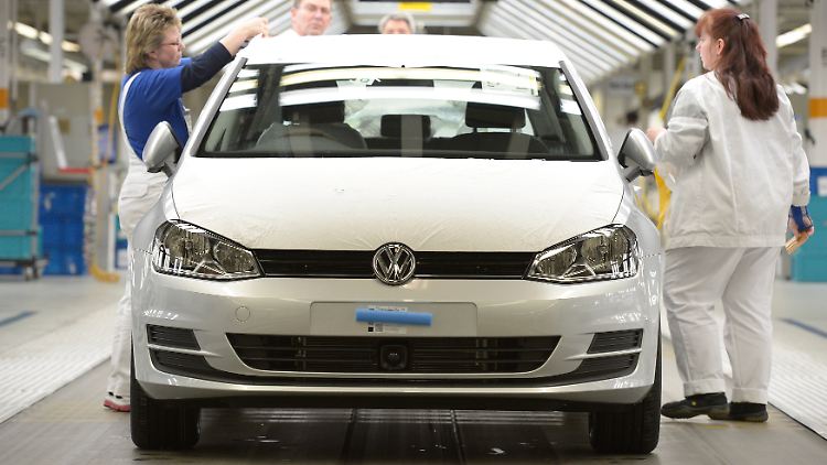 So hatten sich die VW-Mitarbeiter ihre Werksferien nicht vorgestellt.
