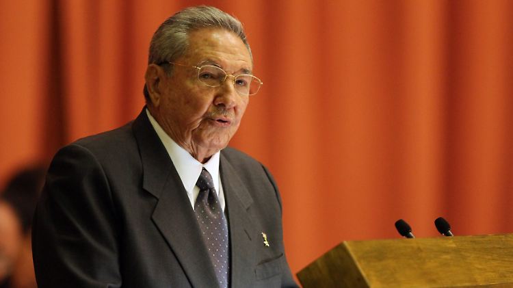 Raul Castro lässt ein bisschen mehr Internet zu.