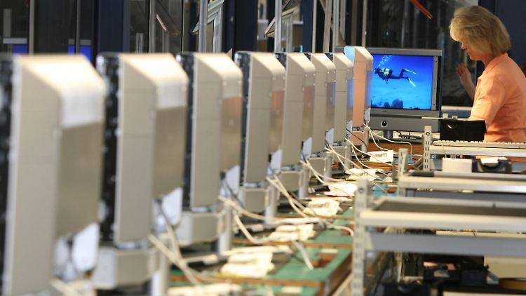 Produktion bei Loewe in Kronach.