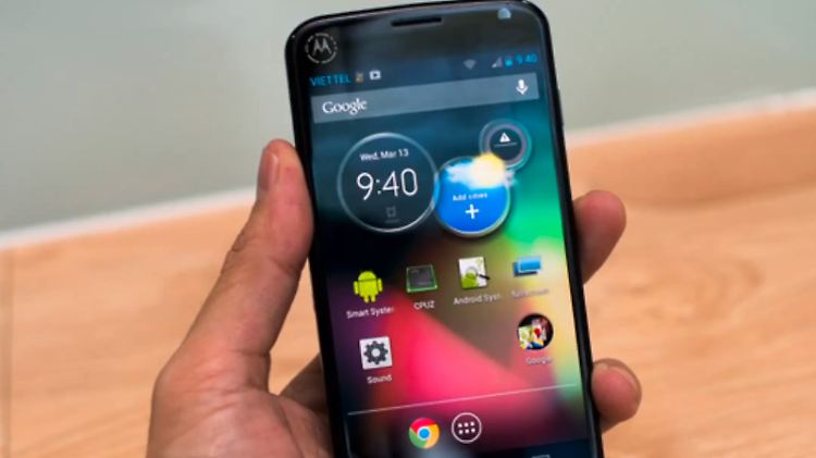 Die vietnamesische Webseite "Tinthe" hat ein Gerät gezeigt, das einer Zeichnung auf einem Antrag sehr ähnelt, den Motorola bei der US-Zulassungsbehörde FCC eingereicht hat.