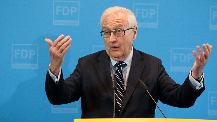 Den Soli abschaffen? Brüderle wäre dafür.
