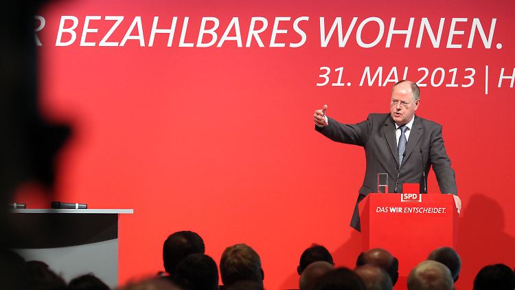 Steinbrück stellte auf der Fachtagung seine Strategie für Stadtplanung, gezielte Wohnungsbauförderung und die Stärkung der Mieterrechte vor.