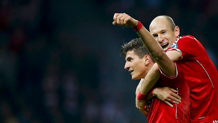 Mario Gomez erzielte in 72 Einsatzminuten im DFB-Pokal insgesamt sechs Treffer, zwei davon im Finale gegen Stuttgart. Die Quote weckt Begehrlichkeiten im Ausland.