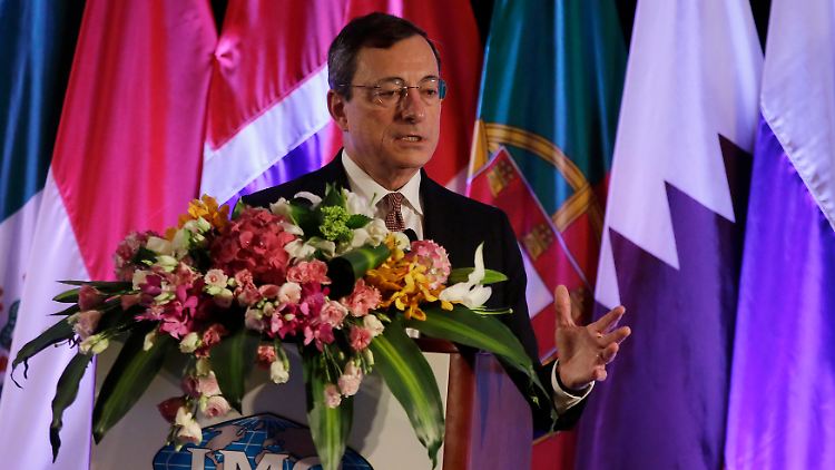 Mario Draghi während seines Vortrags in Schanghai.