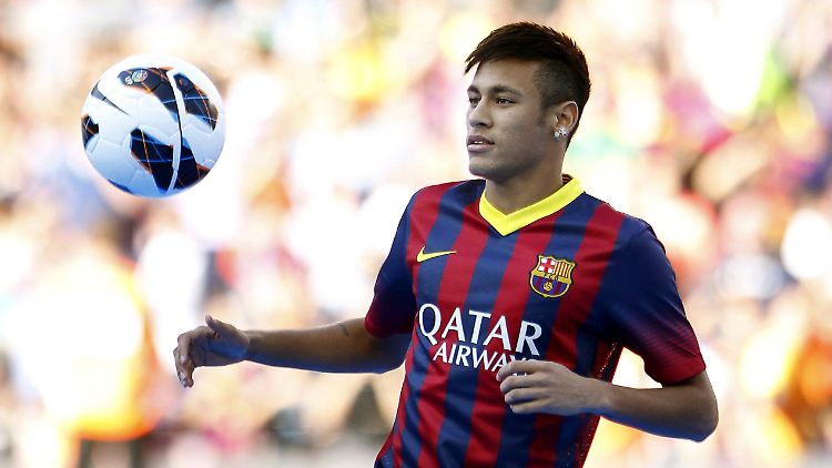 Neymar wird kündtig neben Messi für Barcelona wirbeln.