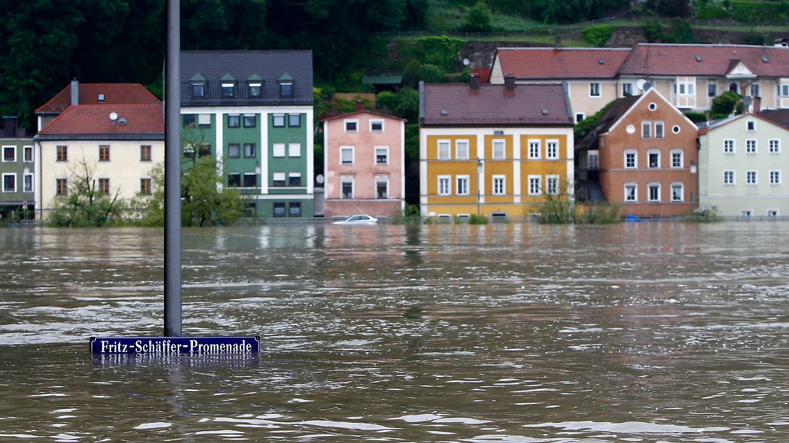 ... Straßenschilder ...