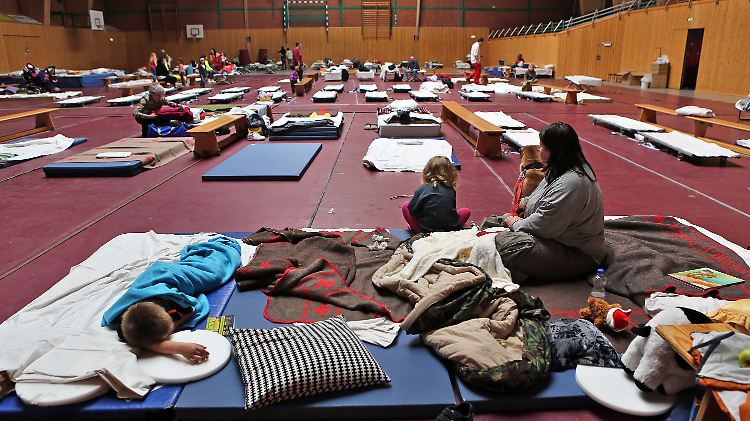 Viele Menschen sind bereits in Notunterkünften