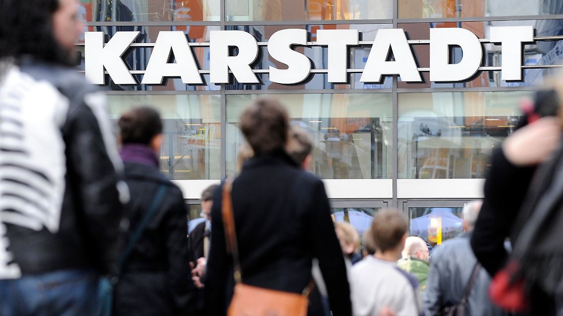 DEU_Karstadt_Verkauf_FRA106.jpg8640629576605230404.jpg