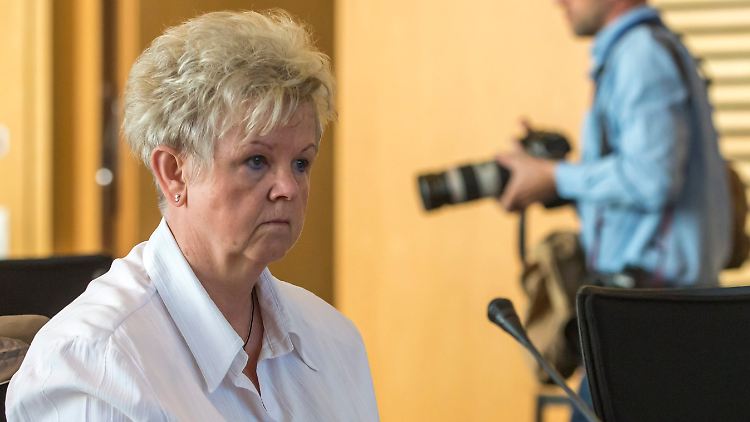 Brigitte Böhnhardt wurde zur Razzia im Januar 1998 befragt, bei der die Jenaer Bombenwerkstatt des späteren NSU-Trios aufflog.