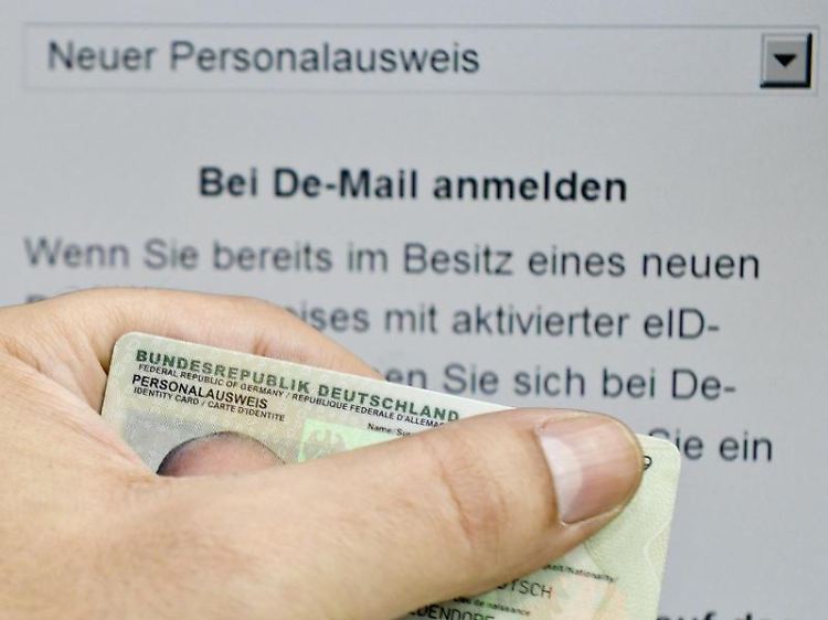 De-Mail soll durch verschlüsselte E-Mails mit beglaubigtem Absender die Kommunikation mit Behörden erleichtern.