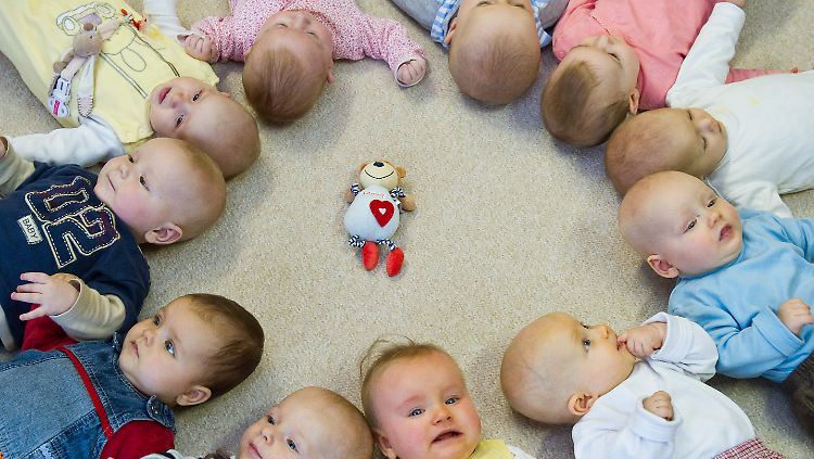 Wie viele Kinder kann ein Erzieher betreuen? Nicht so viele, meinen Bildungsexperten.