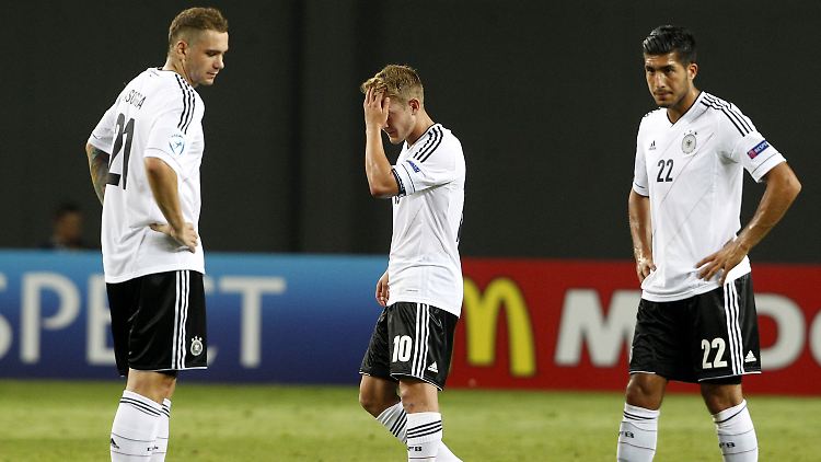 Gescheitert: Die DFB-Junioren haben schon nach zwei EM-Spielen keine Chance aufs Weiterkommen.