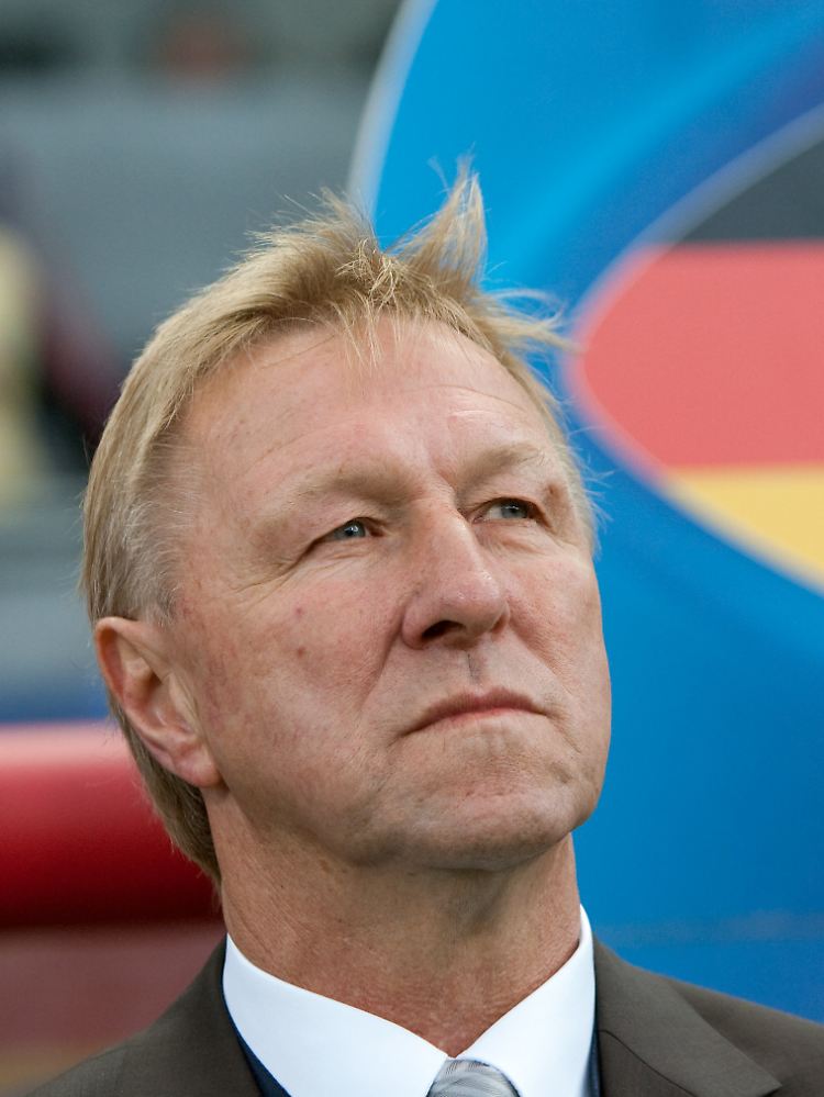 "Jetzt die große Krise im deutschen Nachwuchsfußball auszurufen, da lach ich mich kaputt": Horst Hrubesch.