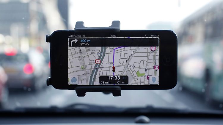 Waze hat sich offenbar geschickt durch die Verkaufsverhandlungen mit Google navigiert.