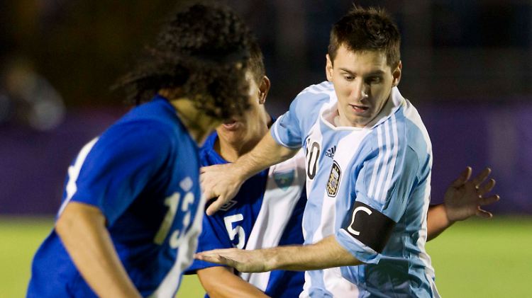 Dreierpack für die Ewigkeit: Lionel Messi.