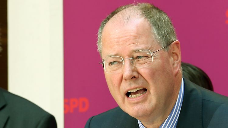 Vom Hoffnungsträger zum Pleiten-, Pech- und Pannen-Peer: SPD-Kanzlerkandidat Steinbrück.