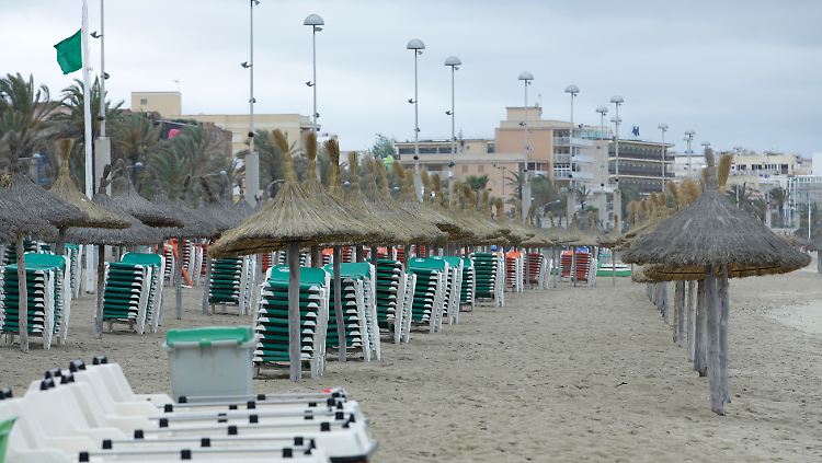 Getrübtes Urlaubsidyll: Eine Zeitung berichtet von einer neue Diebesmasche auf Mallorca.