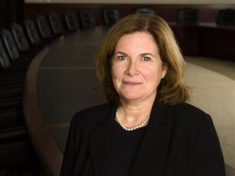 Esther George von der Kansas City Fed hält die Geldpolitik seit längerem für zu locker. Sie warnt, ein zu starkes Stimulieren der Wirtschaft werde die Inflation anheizen.