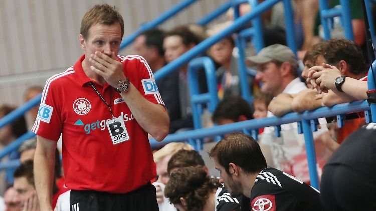 Martin Heuberger ist als Nationaltrainer der sportlich Hauptverbantwortliche für das EM-Aus. Der Alleinschuldige ist er nicht.