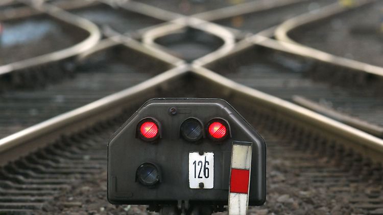 Die Deutsche Bahn stellt beim Auswahlverfahren die Weichen neu.