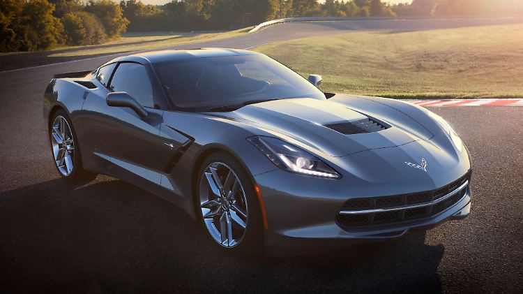 Trotz der Preissteigerung bleibt die Corvette in ihrer Leistungsliga der mit Abstand einer der günstigsten Sportwagen.