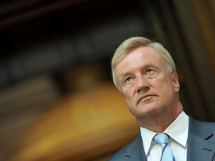 Beust ist 55 Jahre alt, davon 32 in der Politik und kann sich nun offenbar auch etwas anderes vorstellen.
