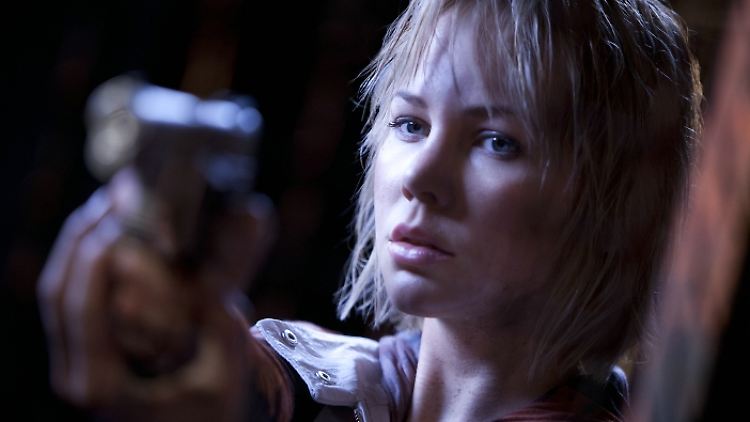 Heather muss nach Silent Hill zurück - und bekommt es mit einer fanatischen Sekte zu tun.