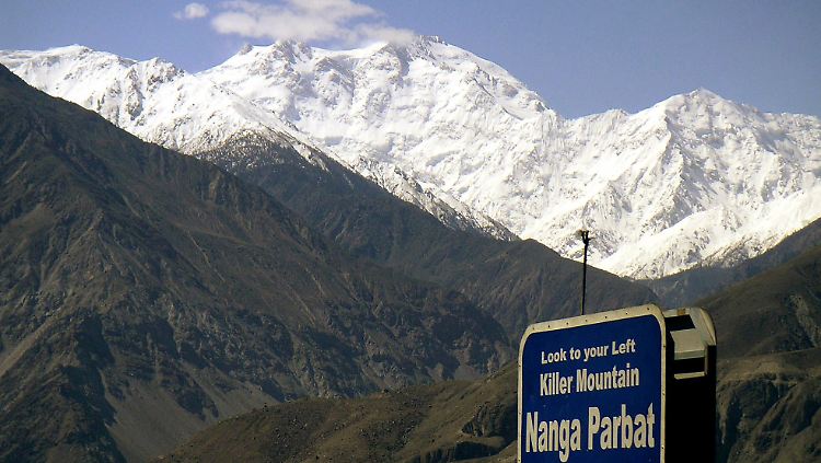 Der Berg Naga Parbat ist der neunthöchste Berg der Welt.