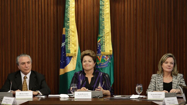 Mit Investitionen in Höhe von rund 17 Milliarden Euro will Rousseff den öffentlichen Nahverkehr in Brasilien modernisieren. 