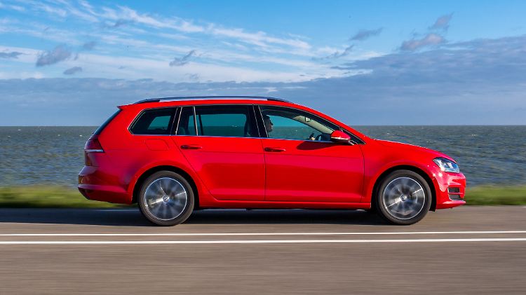 Der Kassenschlager von VW fährt wieder als Kombi vor.