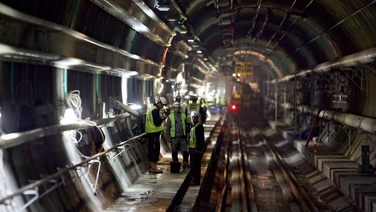 Eurotunnel-Betreiber schalten die Börsenaufsicht ein.