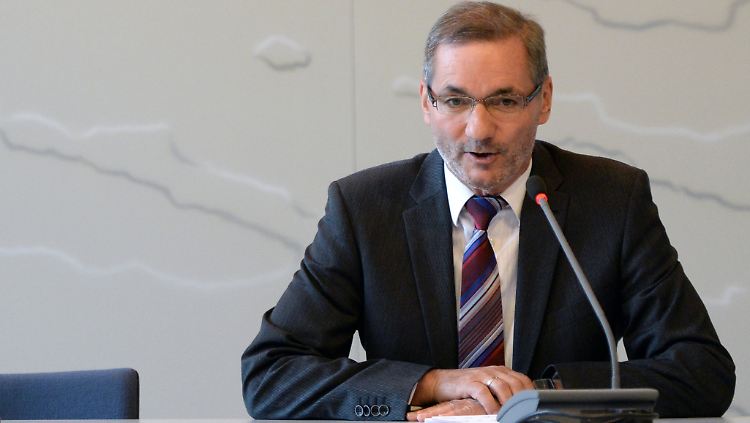 Matthias Platzeck fiel eineinhalb Wochen gesundheitsbedingt aus.