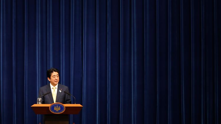 Versucht, eine der größten Volkswirtschaften der Erde aus dem Konjunktursumpf zu zerren: Ministerpräsident Shinzo Abe.