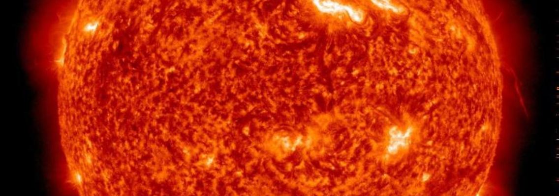 Die Sonnenkorona, aufgenommen am 10.3.2012. Der Satellit «Iris» soll nun zwei Jahre lang die bisher noch weitgehend unerforschte Atmosphäre der Sonne untersuchen. Foto: NASA/SDO/AIA