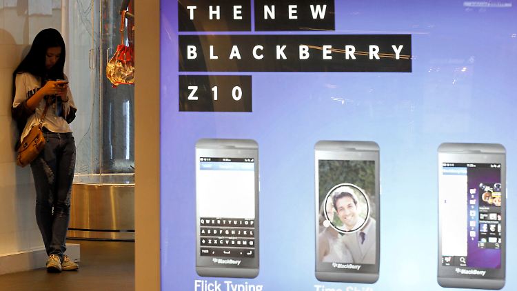 Die Aktien des Handyherstellers Blackberry stürzen ab und ziehen die US-Technologiewerte mit nach unten.