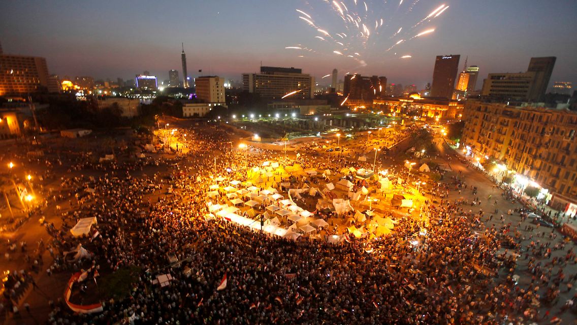 2013-06-29T231148Z_1419671440_GM1E96U0I9301_RTRMADP_3_EGYPT-PROTESTS.JPG496975333341863526.jpg